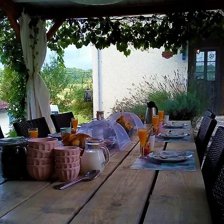 Couette-café Bounetis Bas D'hôtes Lauzerte